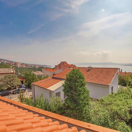 2 Bedroom Amazing Apartment In Crikvenica Zewnętrze zdjęcie